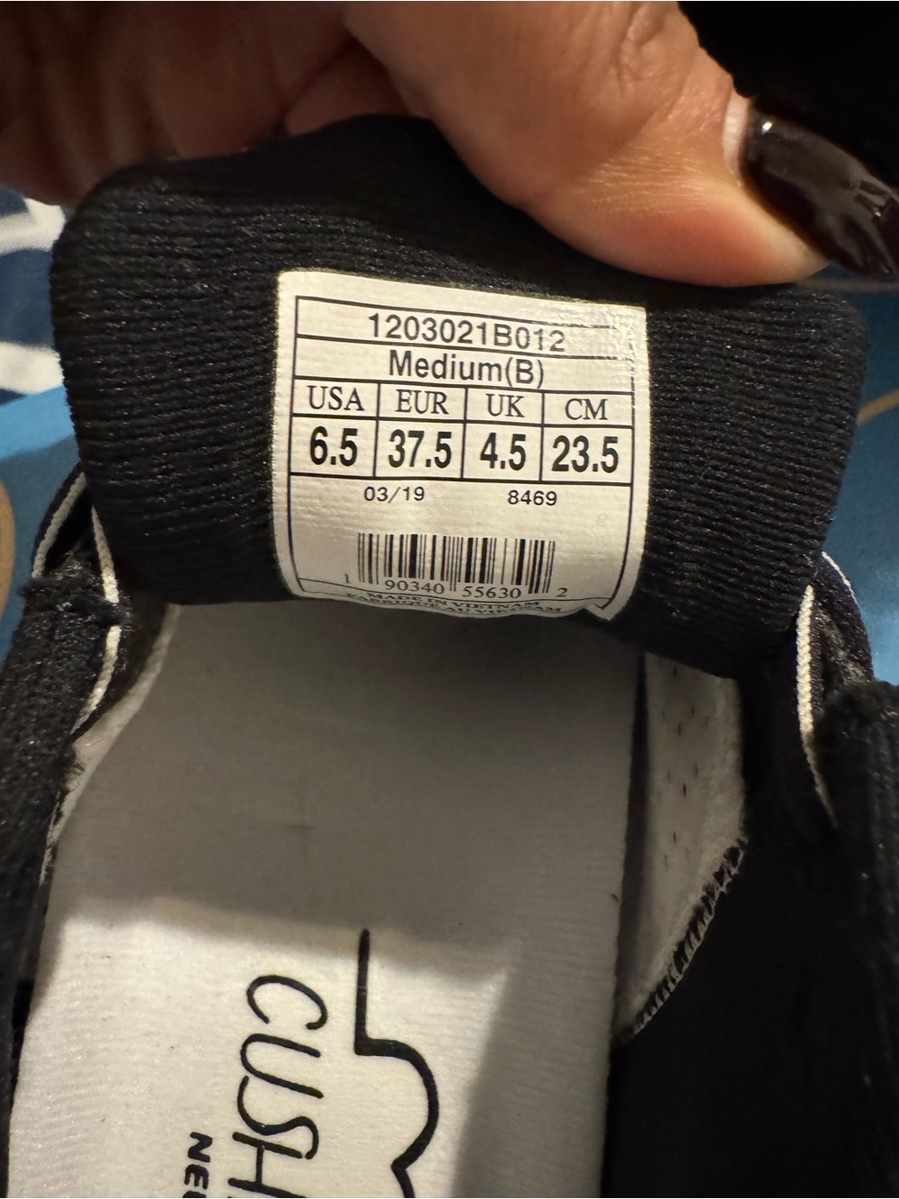 Brooks Women’s Athletic Shoe in Black and White
